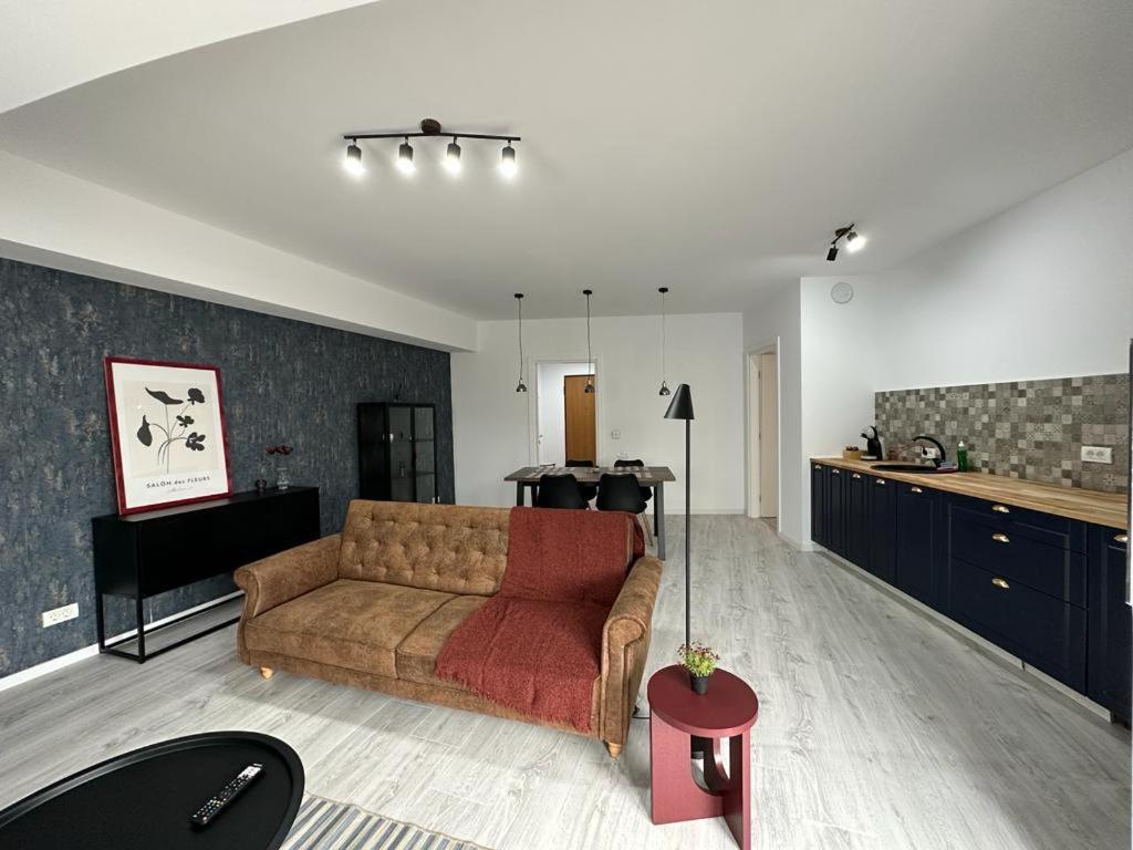 City Center Accommodation - 308 Reșița Dış mekan fotoğraf