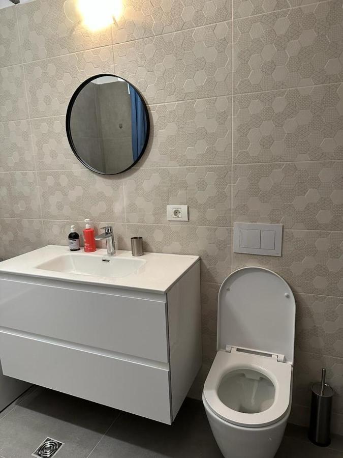 City Center Accommodation - 308 Reșița Dış mekan fotoğraf