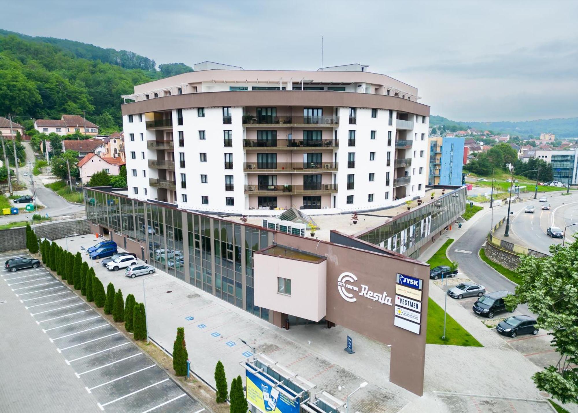 City Center Accommodation - 308 Reșița Dış mekan fotoğraf